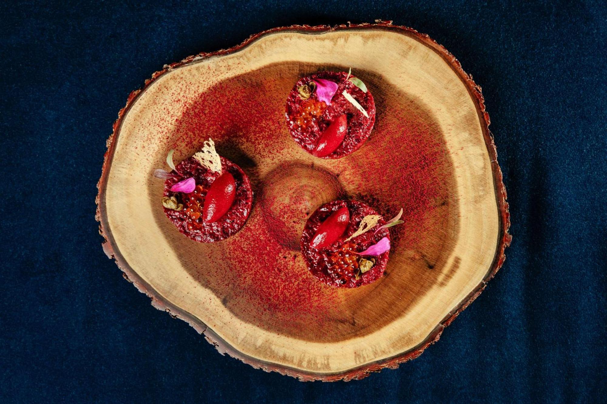 Radisson Collection Hotel, Magdalena Plaza Sevilla Exterior foto A cross section of a kidney showing atherosclerotic lesions