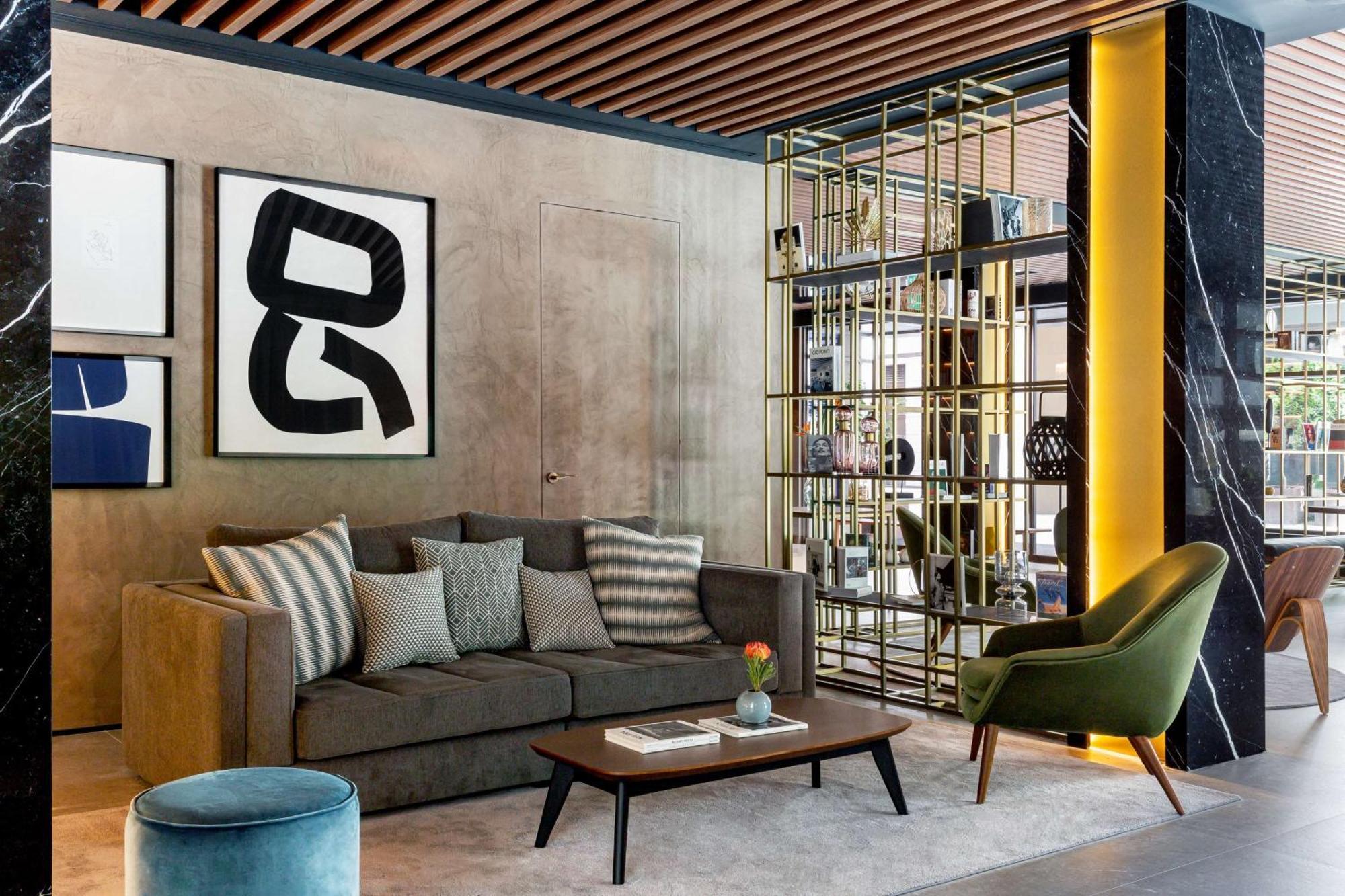 Radisson Collection Hotel, Magdalena Plaza Sevilla Exterior foto Lobby